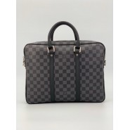 Портфель Louis Vuitton